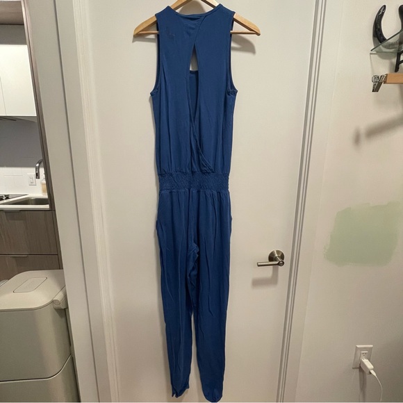 Lolë Romper - Picture 8 of 8